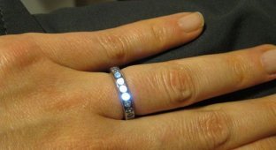 Обручальное кольцо с резонансным трансформатором и светодиодами (13 фото)