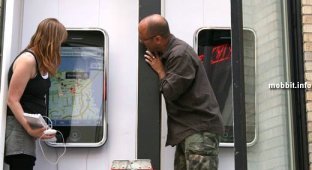 Гигантские iPhone’ы наводнили Манхеттен
