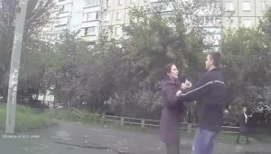 Девочка защитила девушку подонка в Челябинске