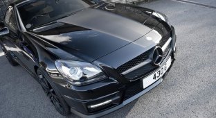 Mercedes SLK втройне затюнили AMG, Brabus и Project Kahn (4 фото)