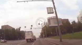 На юге Москвы велосипедист получил серьезные травмы, и был эвакуирован на вертолете