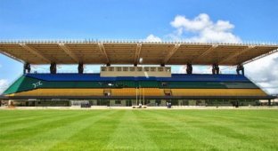 «Зерао» - самый уникальный стадион в мире (3 фото)