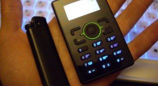 Минифон TDS12-1 - в подарок от оператора мобильной связи (7 фото)