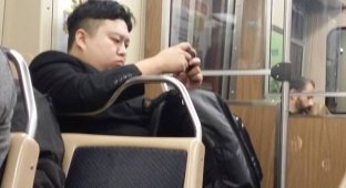70 самых странных и запоминающихся пассажиров метро (67 фото)