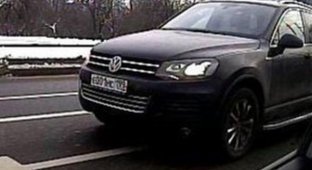 Московского автомобилиста оштрафовали за неправильную парковку, когда он стоял в пробке (2 фото)