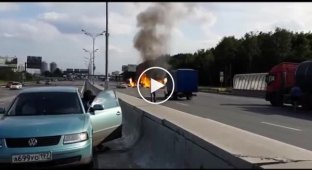 Взрыв газовых баллонов на грузовике