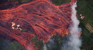 Аэросъемка последствий извержения вулкана Килауэа на Гавайях (11 фото + 1 видео)