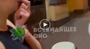 В Самом центре Киева охрана клуба напала на парня и его беременную девушку
