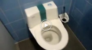 Туалет на автобане в Германии