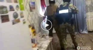В Киеве задержали педофила, который с 2018 года насиловал ребенка и снимал это на видео
