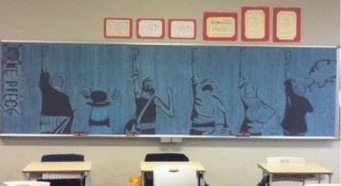 Что японские школьники рисуют на доске (14 фото)
