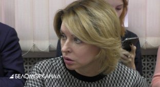 В Архангельске поставлено под сомнение наличие образования у спикера местной Думы (2 фото)