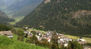 Деревня в Австрии (4 фото)