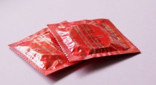 Случаи из практики: как подростки покупают презервативы (1 фото)