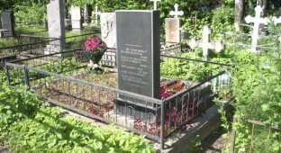 Отличное надгробие (3 фото)
