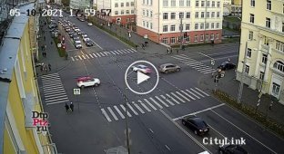 Молодой гонщик разбил семь машин в Петрозаводске