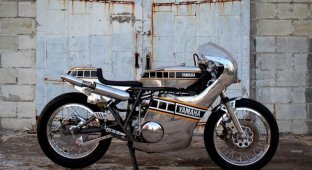 Металлический кастом из мотоцикла Yamaha TX750A 1974 года (10 фото)