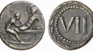 Римские монеты с изображением сексуальных сцен (13 фото)