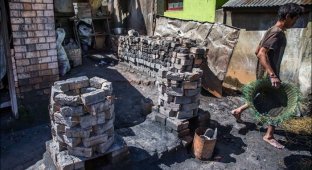 Алюминиевые изделия ремесленников Мадагаскара (21 фото)