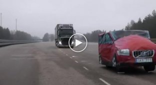 Экстренное торможение в новых грузовиках Volvo