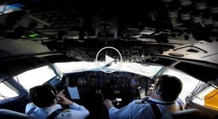 Как работает экипаж Боинга 737-800