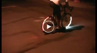 Классное освещение для велосипеда
