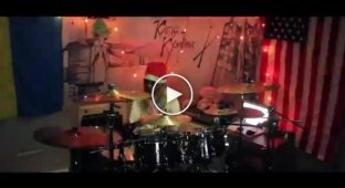 9-летняя барабанщица выполнила рок-версию Щедрик