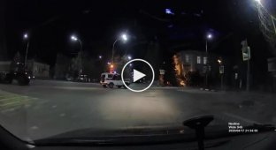 Военный грузовик переехал легковушку в Ростовской области