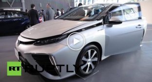 Тойота запустила производство авто на водороде