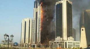 Пожар в элитной высотке "Грозный-Сити" (6 фото + видео)