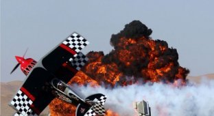 Международное шоу по высшему пилотажу в Аль-Айне (10 фото)