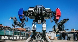 Компания MegaBots представила боевого робота Eagle Prime (9 фото + видео)