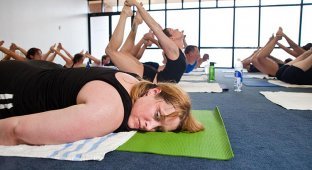 Бикрам-йога: измени свое тело, разум и жизнь