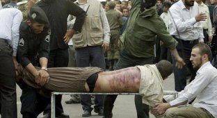 Правосудие по-ирански (3 фото)