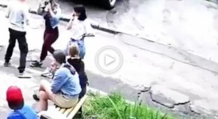 Изверг который избивал девушек в Харькове (мат)