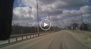 В Якутске лихач разбил свой автомобиль, чтобы не сбить пешехода