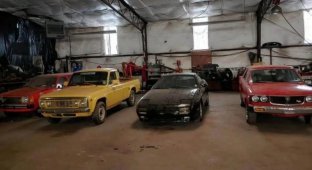 В Луизиане нашли склад забитый роторными автомобилями, и все они выставлены на продажу (5 фото)