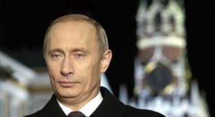 Путин встречает каждый НГ в одном пальто (4 фото)