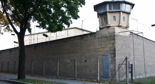 Следственная тюрьма Штази (27 фото)