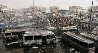Мощная атака в Багдаде (12 фото)