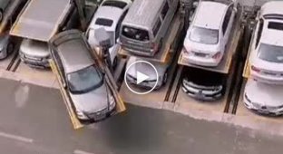 Пока вы ругаетесь с соседом за парковочное место, в Китае уже водители отдыхают у себя дома