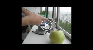 Чистка яблока для ленивых