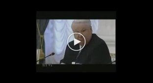Ельцину не понравилось, как сидят замы