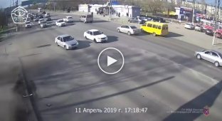 ДТП в Волгограде. Маршрутка насмерть сбила пешехода