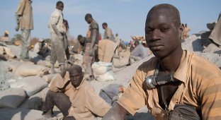 Борьба с последствиями добычи золота в Буркина-Фасо (15 фото)