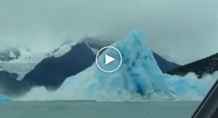 Крушение айсберга