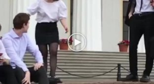 Выпускница Горного университета прыгнула в одежде в Неву