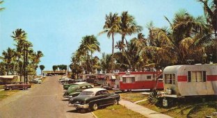 Как выглядели американские трейлерные парки в 50-е и 60-е годы (20 фото)