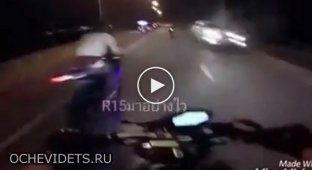 Ночные гонки на мотоцикле в Таиланде