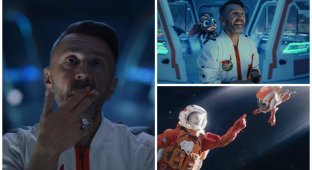 Куча рекламы и чудик: Шнуров снял новый клип под названием "Цой" (6 фото + 1 видео)